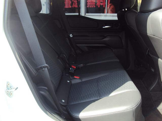 TOYOTA LANDCRUISER 250 2025 Image 31