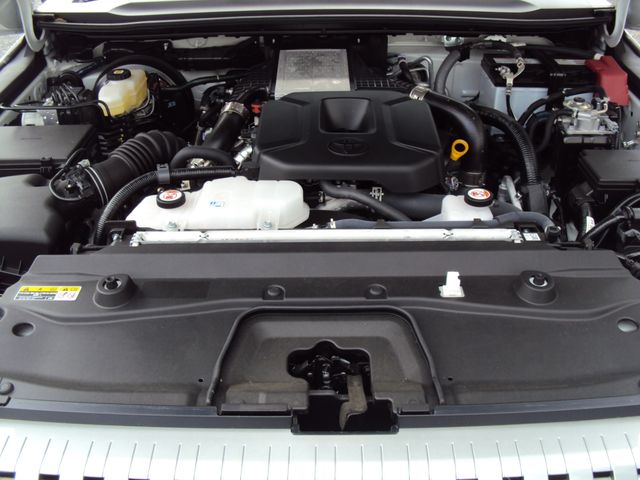 TOYOTA LANDCRUISER 250 2025 Image 31