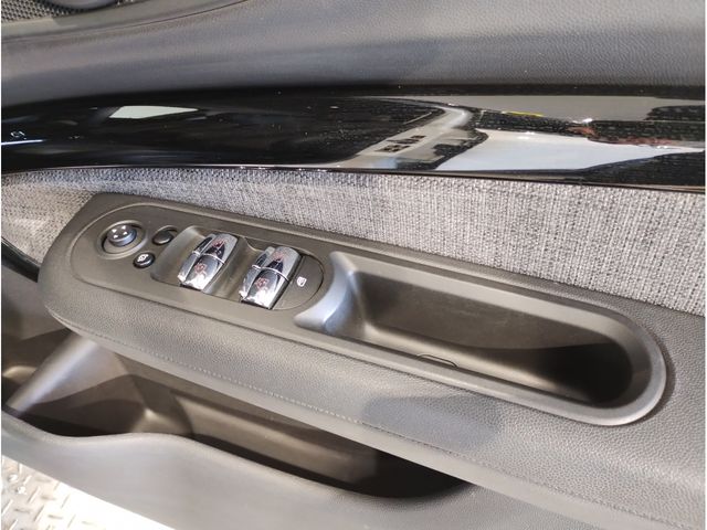 BMW MINI COOPER D CLUBMA 2023 Image 31