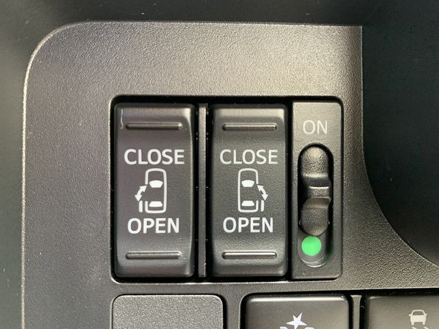 TOYOTA ROOMY 2017 Image 31