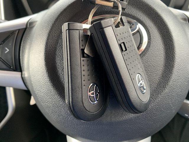 TOYOTA ROOMY 2017 Image 31