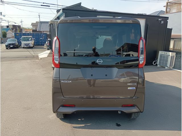 NISSAN ROOX 2025 Image 31