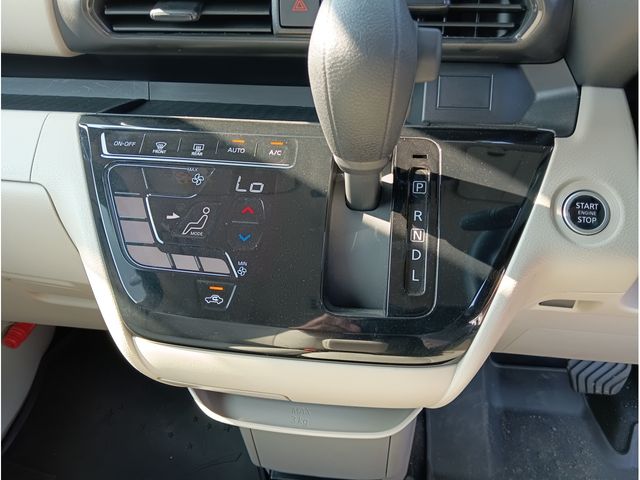 NISSAN ROOX 2025 Image 31