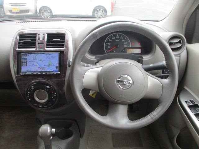 NISSAN MARCH 2015 Image 31