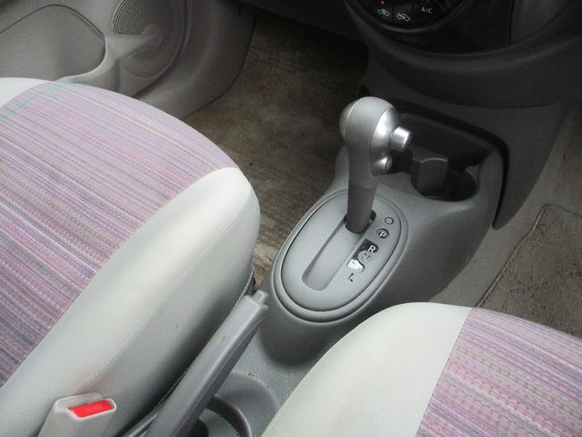 NISSAN MARCH 2015 Image 31