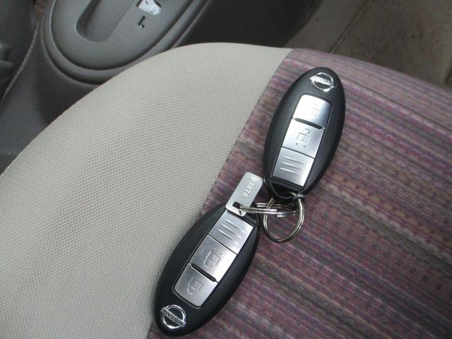 NISSAN MARCH 2015 Image 31