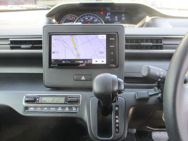 SUZUKI WAGON R 2019 Image 31