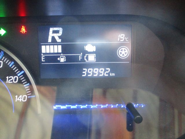 SUZUKI WAGON R 2019 Image 31