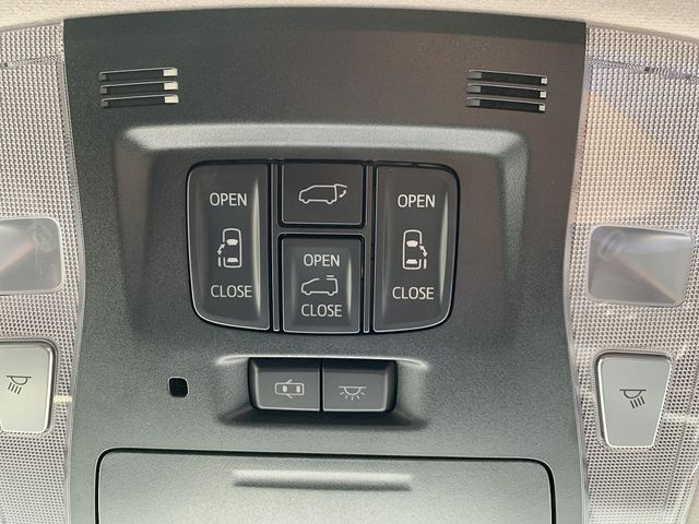 TOYOTA VELLFIRE 2017 Image 31