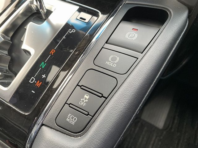 TOYOTA VELLFIRE 2017 Image 31