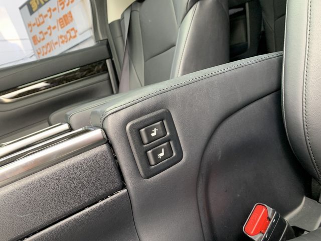 TOYOTA VELLFIRE 2017 Image 31