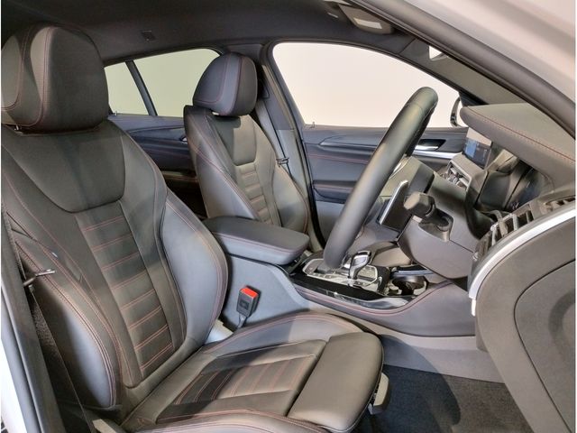 BMW X4 2024 Image 31