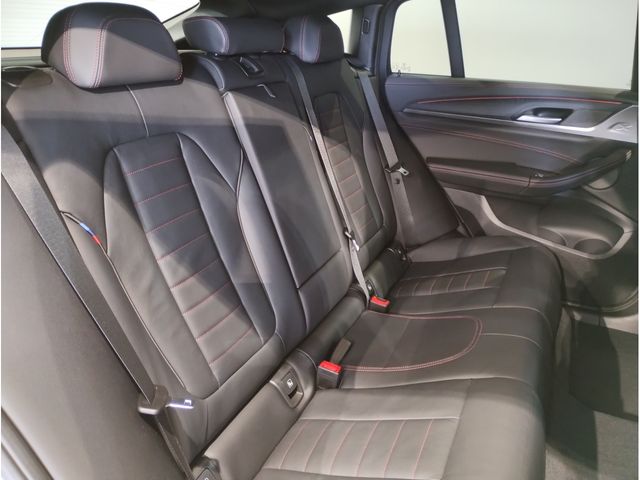 BMW X4 2024 Image 31