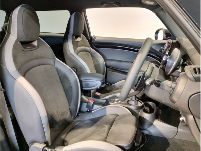 BMW MINI 2023 Image 31