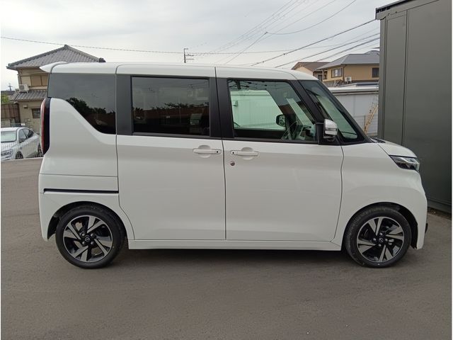 NISSAN ROOX 2025 Image 31