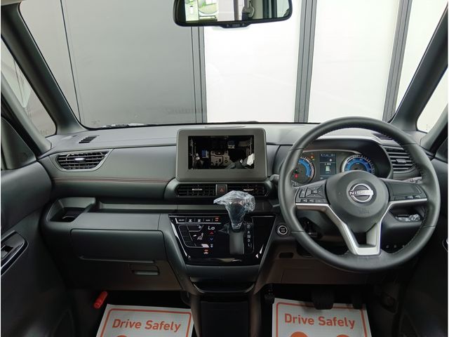 NISSAN ROOX 2025 Image 31