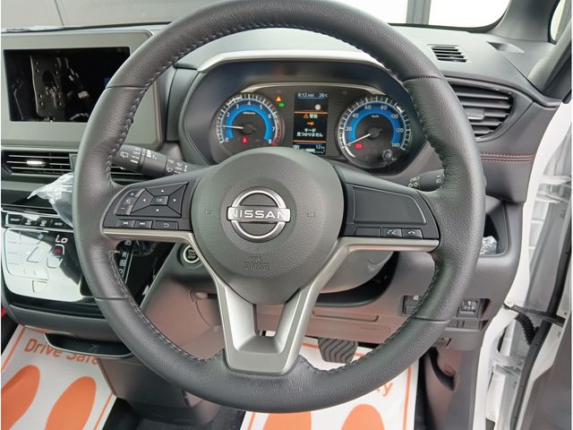 NISSAN ROOX 2025 Image 31