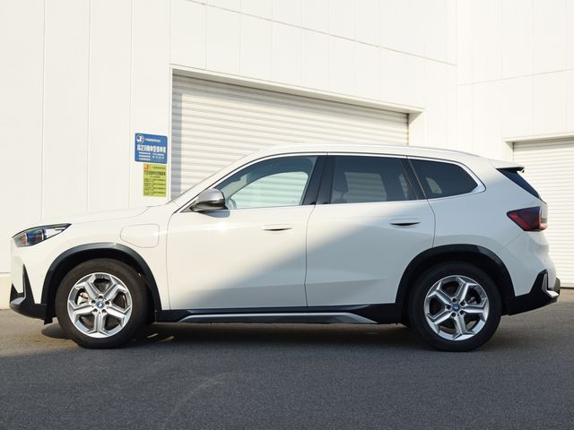 BMW IX1 2024 Image 31