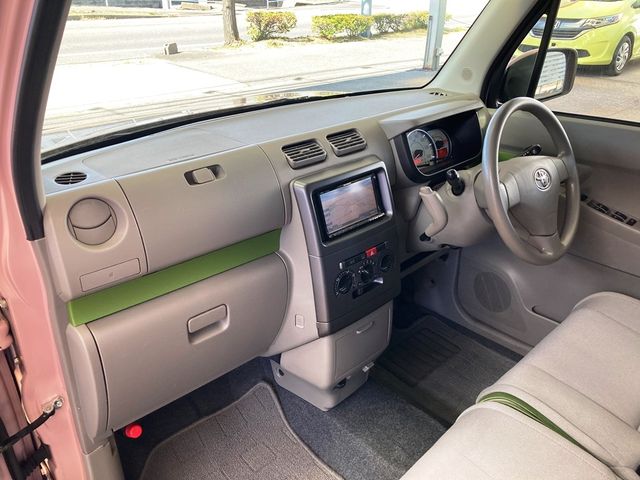 TOYOTA PIXIS SPACE 2014 Image 31