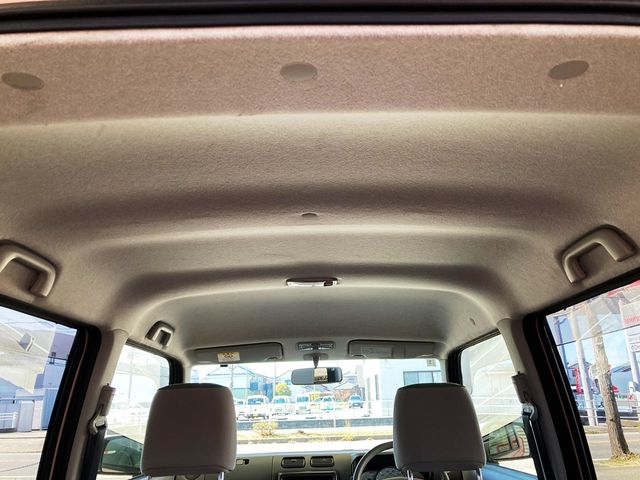 TOYOTA PIXIS SPACE 2014 Image 31