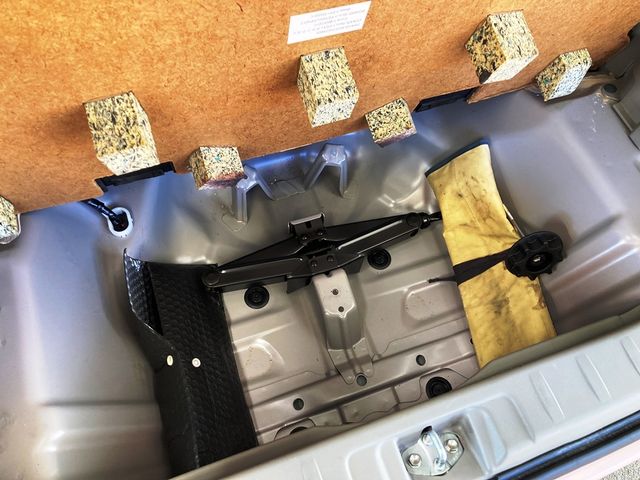 TOYOTA PIXIS SPACE 2014 Image 31