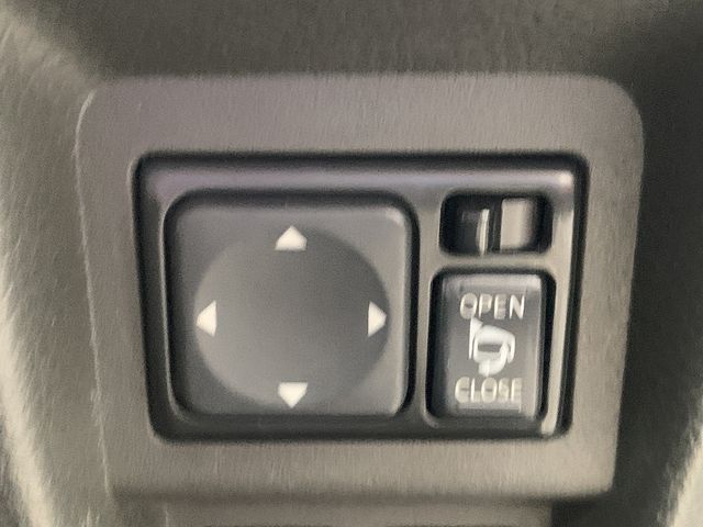 NISSAN CUBE 2009 Image 31