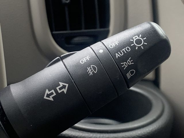 NISSAN CUBE 2009 Image 31