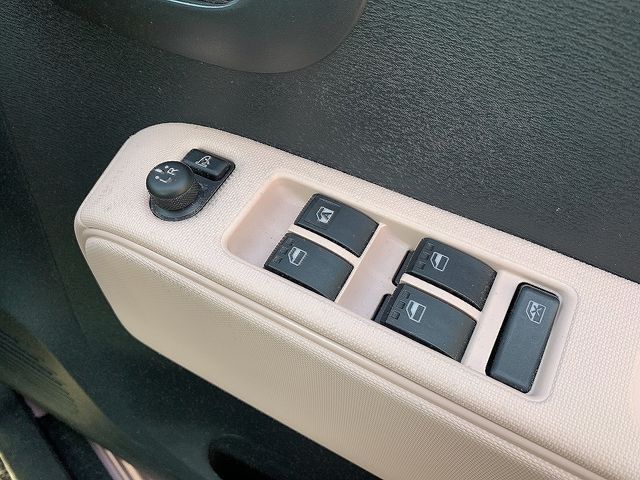 DAIHATSU MIRA COCOA 2017 Image 31