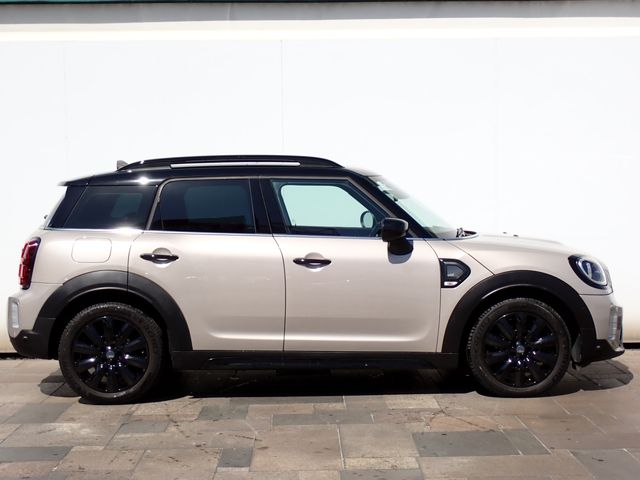 BMW MINI COOPER D CROSSO 2023 Image 31