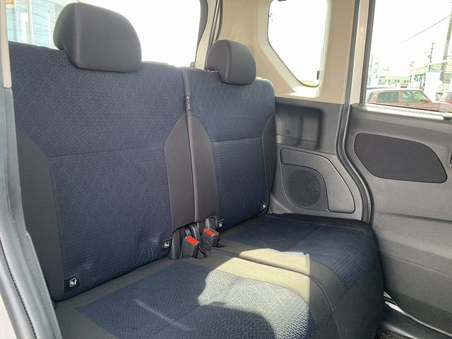 NISSAN ROOX 2021 Image 31