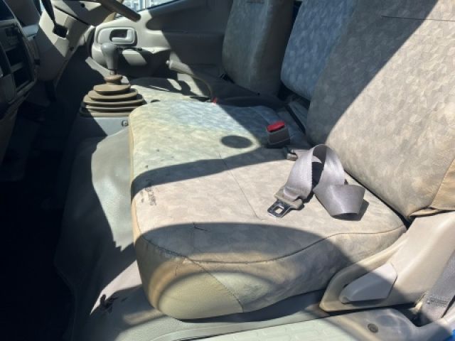 TOYOTA DYNA 2014 Image 31