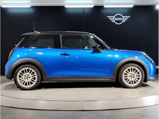 BMW MINI COOPER 2025 Image 31