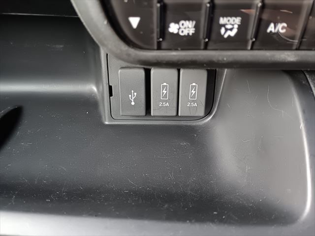 HONDA N BOX CUSTOM 2022 Image 31