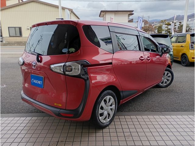 TOYOTA SIENTA 2015 Image 31