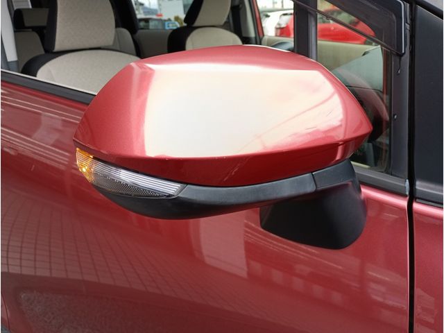 TOYOTA SIENTA 2015 Image 31