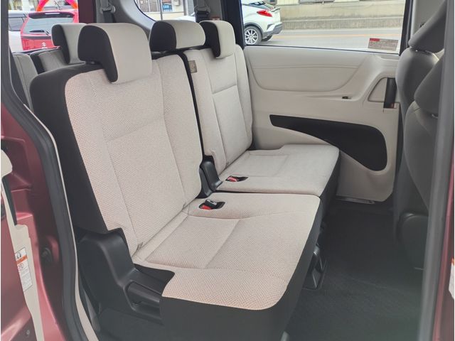 TOYOTA SIENTA 2015 Image 31