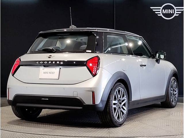 BMW MINI COOPER 2025 Image 31