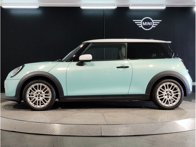 BMW MINI COOPER 2025 Image 31