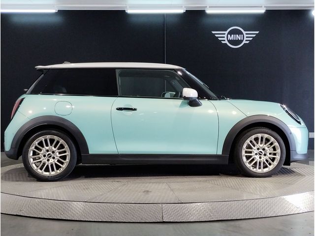 BMW MINI COOPER 2025 Image 31