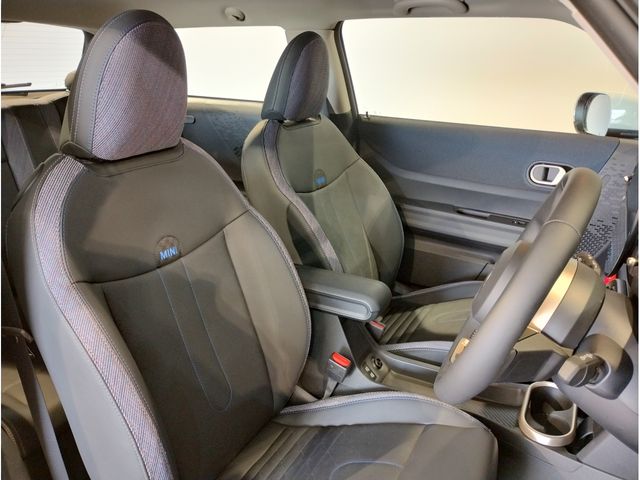 BMW MINI COOPER 2025 Image 31