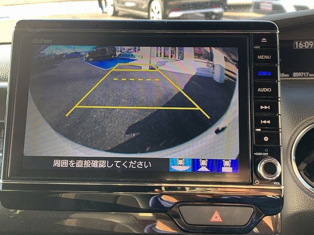 HONDA N BOX CUSTOM 2017 Image 31