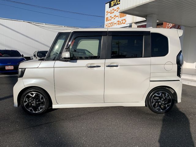 HONDA N BOX CUSTOM 2017 Image 31