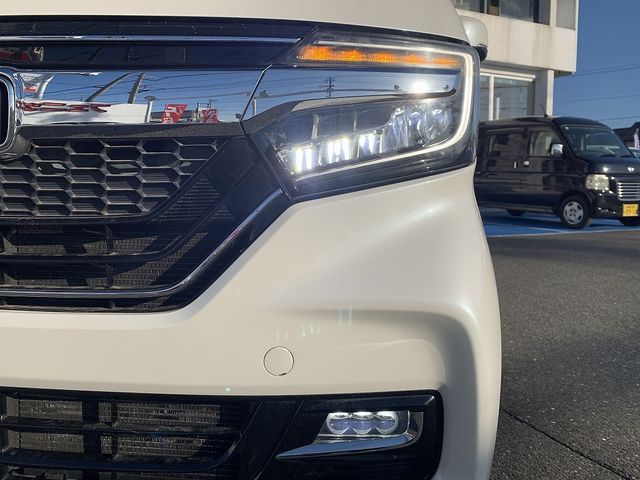 HONDA N BOX CUSTOM 2017 Image 31