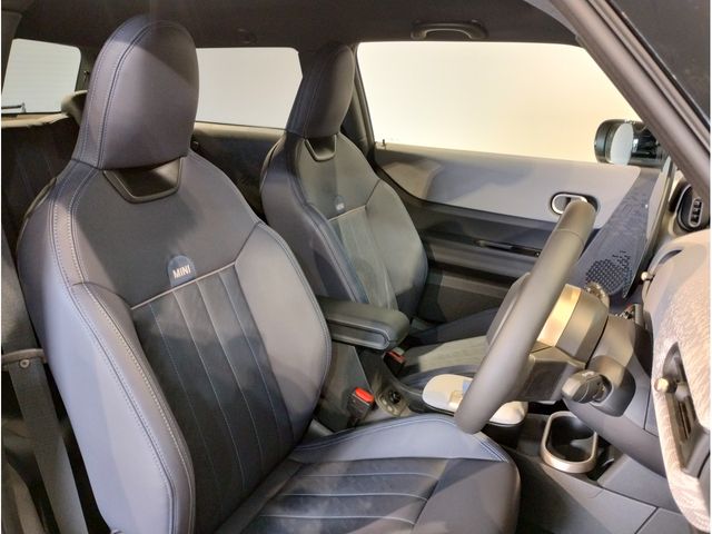 BMW MINI COOPER 2025 Image 31