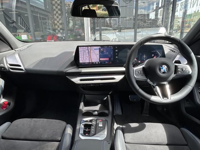 BMW 1SERIES 2025 Image 31