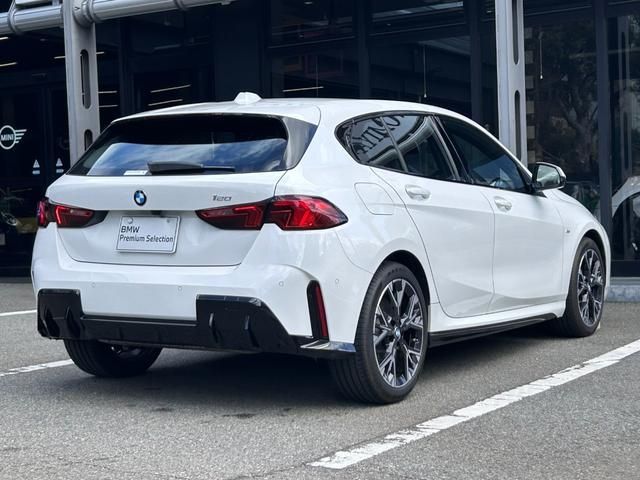 BMW 1SERIES 2025 Image 31