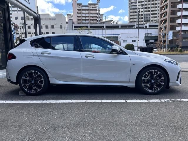 BMW 1SERIES 2025 Image 31