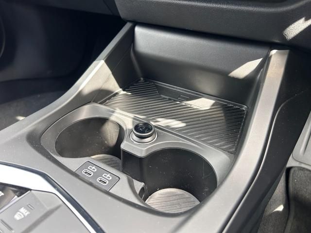 BMW 1SERIES 2025 Image 31