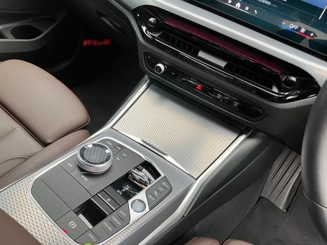 BMW 3SERIES SEDAN 2025 Image 31