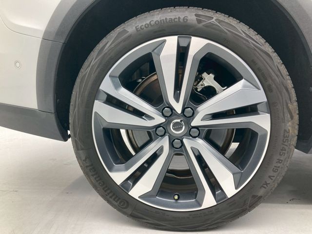 VOLVO V60 CROSS COUN 2023 Image 31